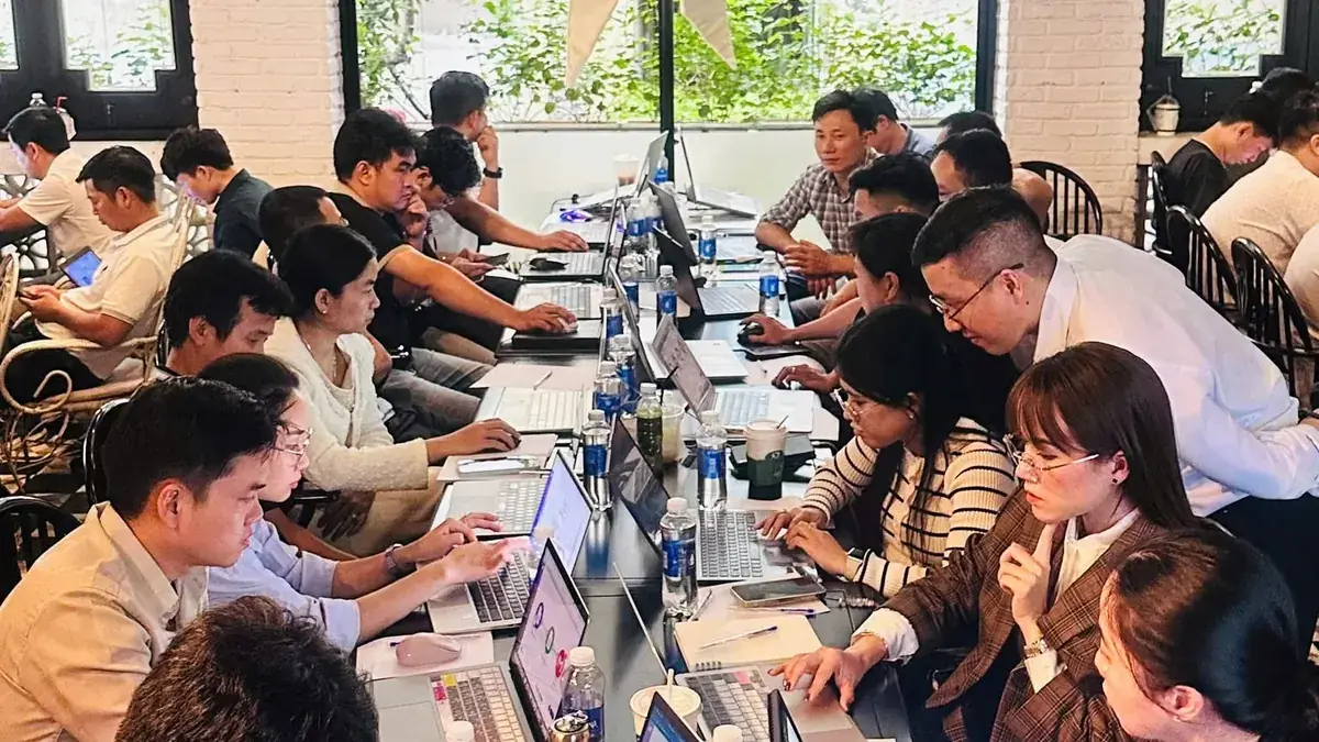 Lớp AI Agent cho doanh nghiệp của The AI Growth