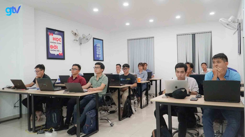lop dao tao seo tphcm
