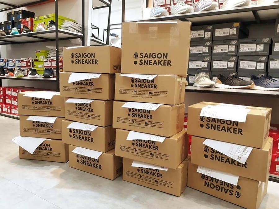 https://gtvseo.com/wp-content/uploads/2023/12/saigon-sneaker-1.jpg