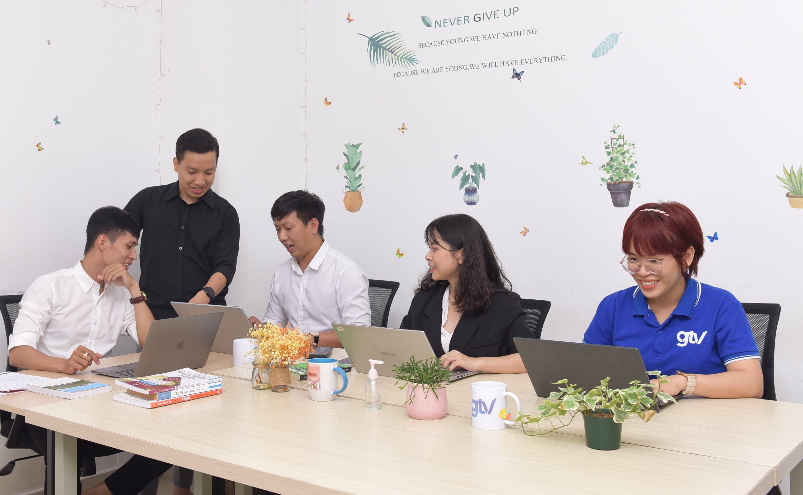 SEO Intern  tuyển dụng